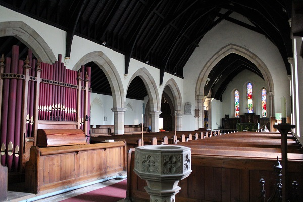 Interior image of 612250 Milford Holy Trinity