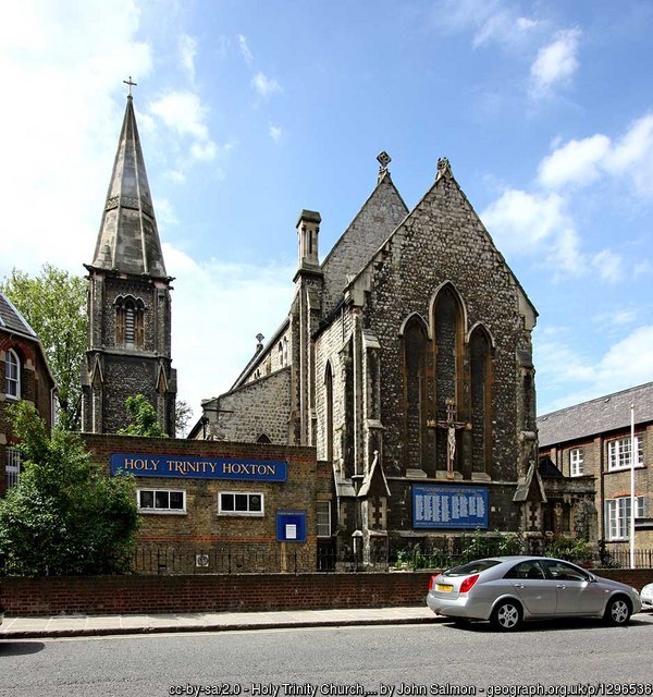 Exterior image of 623104 Holy Trinity Hoxton