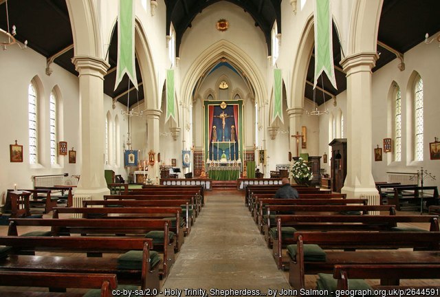 Interior image of 623104 Holy Trinity Hoxton