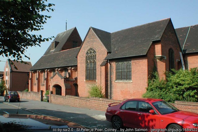 Exterior image of 623398 St Peter le Poer Friern Barnet