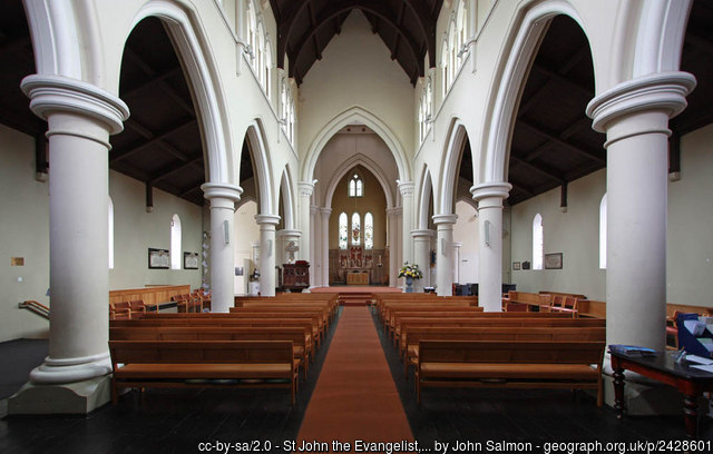 Interior image of 623259 St John Ladbrook Grove
