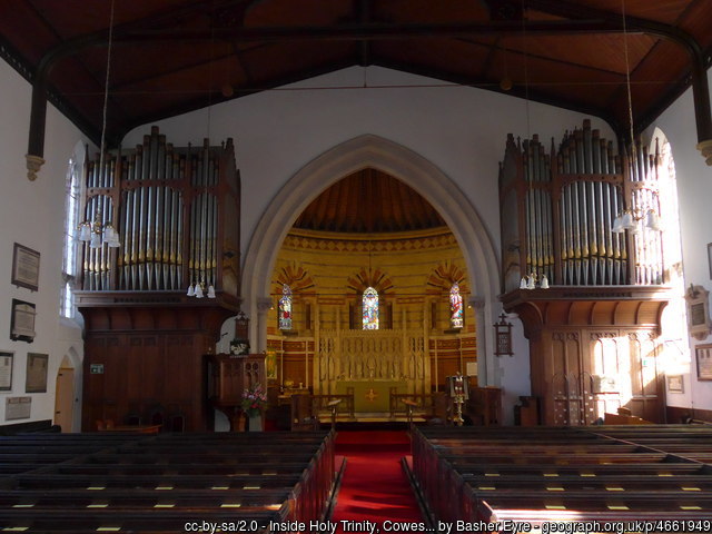 Interior image of 629167 West Cowes Holy Trinity