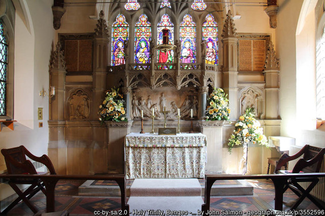 Interior image of 632140 Bengeo Holy Trinity