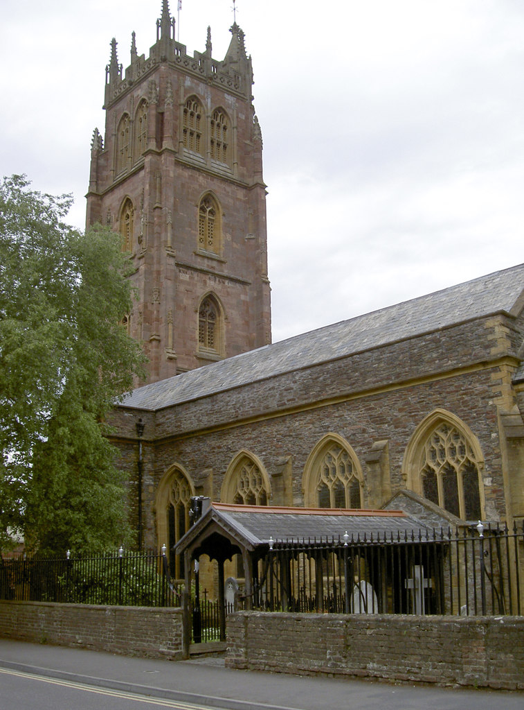  Exterior image of 601553 St James, Taunton