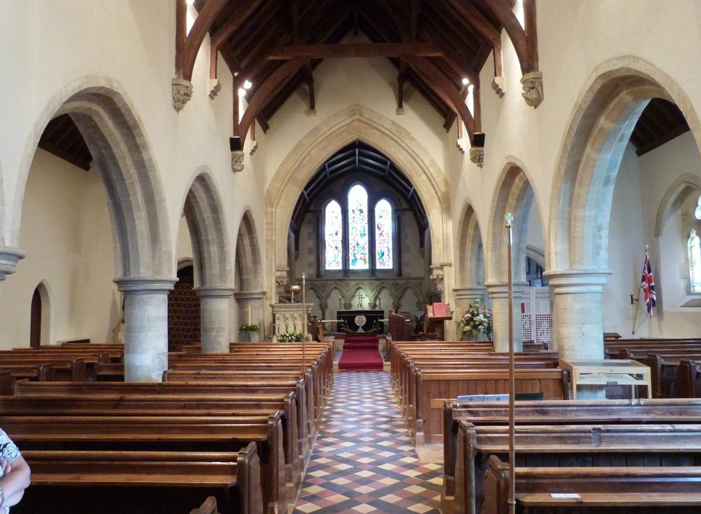 Interior image of 610318 St Mary, Funtington