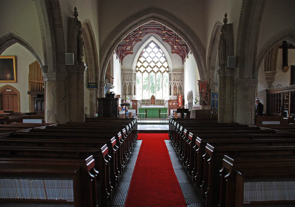 Interior image of 617025 St Nicolas, Cranleigh