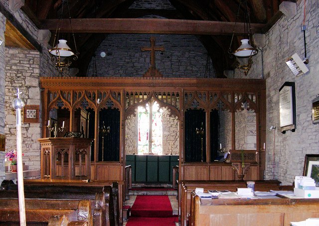 Interior image of 618139  St Thomas a Becket, Huntington