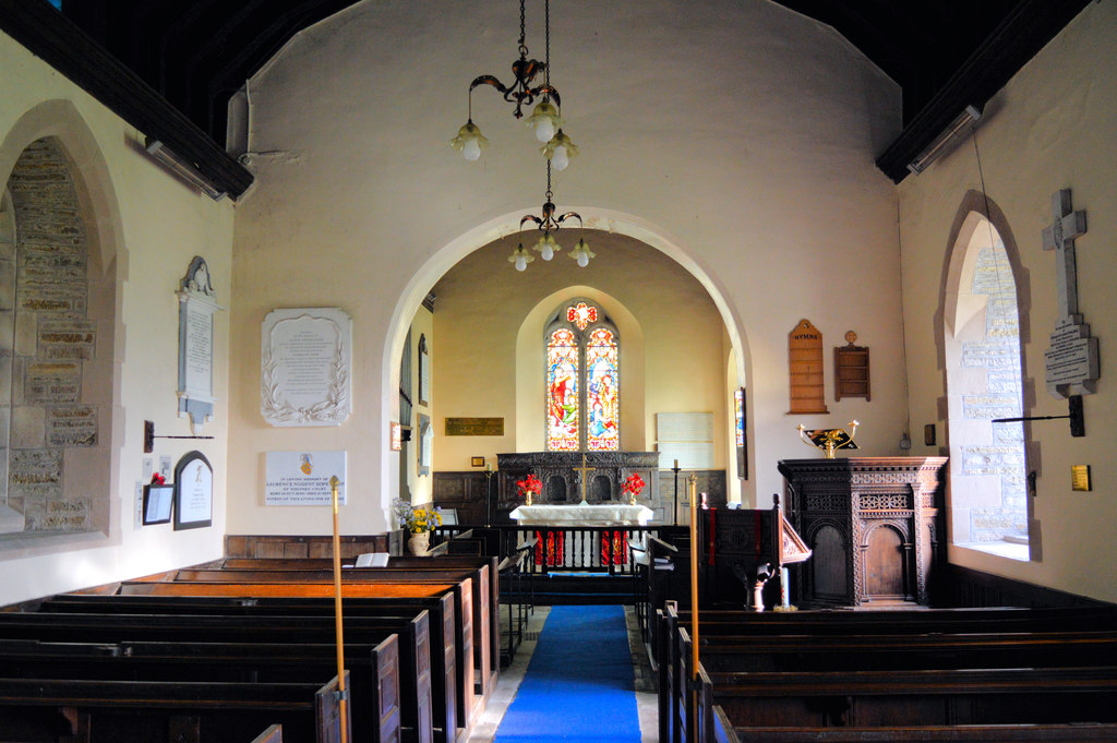 Interior image of 618162 St Peter & St Paul, Whitney