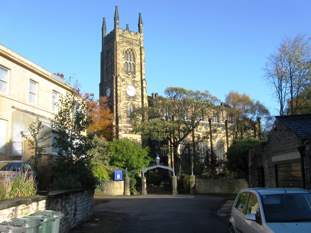 Exterior image of 646323 Holy Trinity, Huddersfield