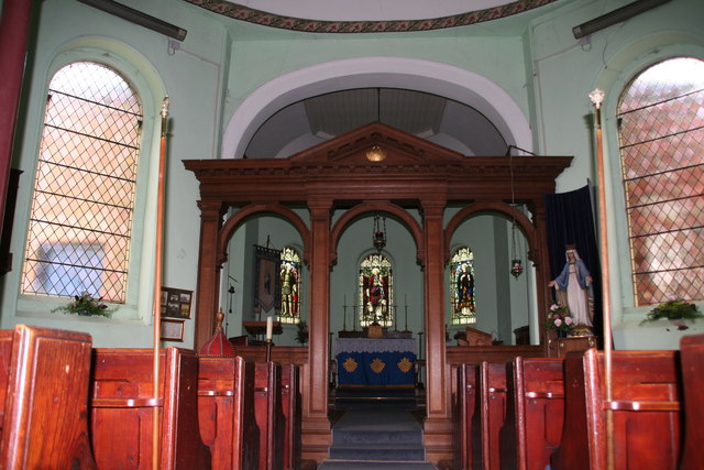 Interior image of 621115  St James, Moulton