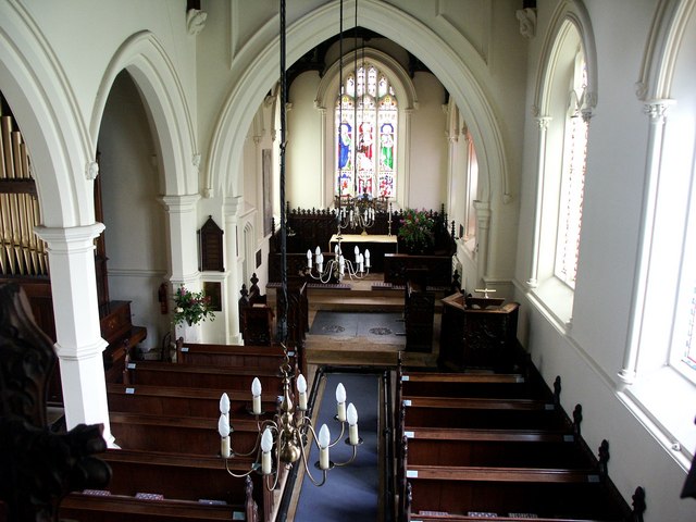 Interior image of 621330  St Michael, Hackthorn.