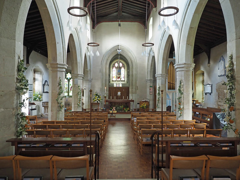 Interior image of 623518  St Martin West Drayton - West end