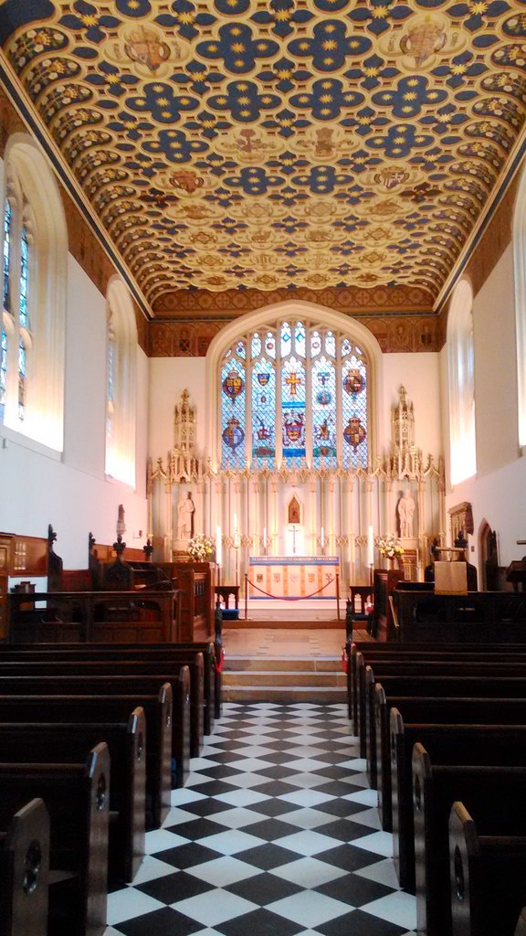 Interior image of 823010  Queen’s Chapel of the Savoy