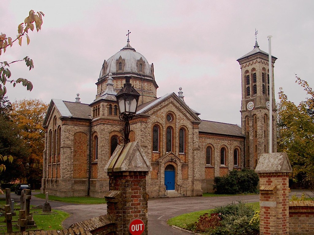 gerrard-s-cross-st-james-chr-church