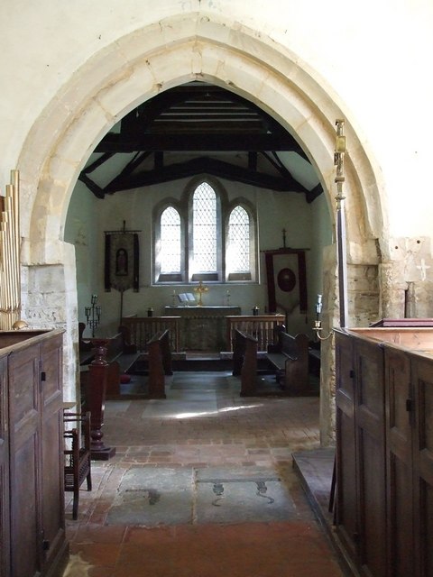 Interior image of 627684 St. Martin, Dunton - chancel.