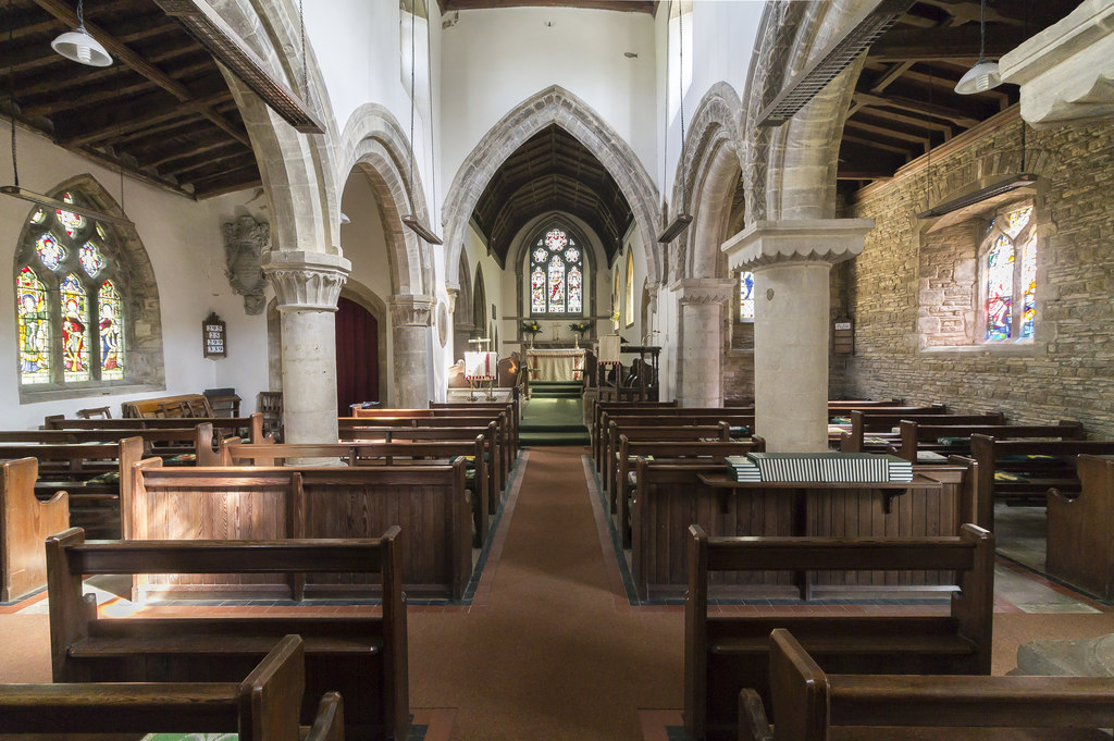 Interior image of 628382  St Peter & St Paul, Wing