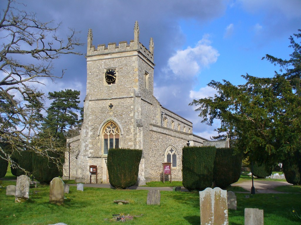 Exterior image of 632033  St Lawrence, Bovingdon
