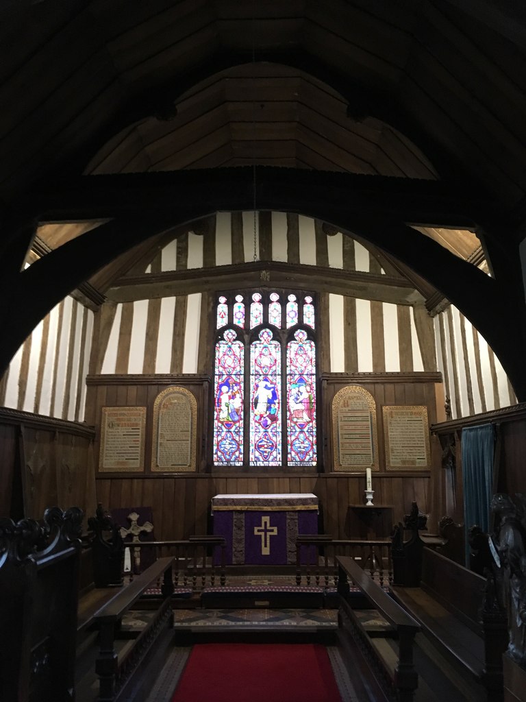 Interior image of 633012 All Saints, Crowfield - chancel