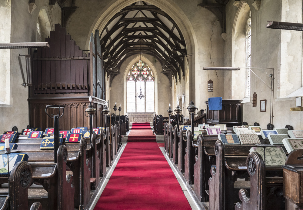 Interior image of 633213 St Mary, Market Weston