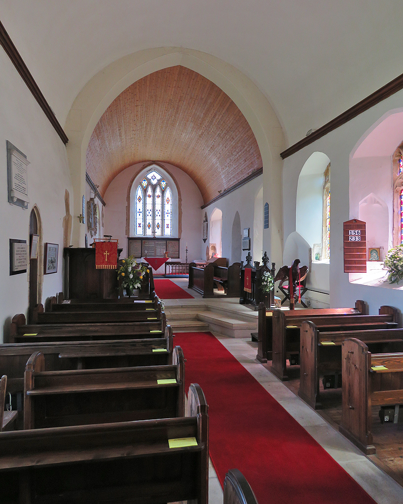 Interior image of 633475 Holy Trinity, Middleton.