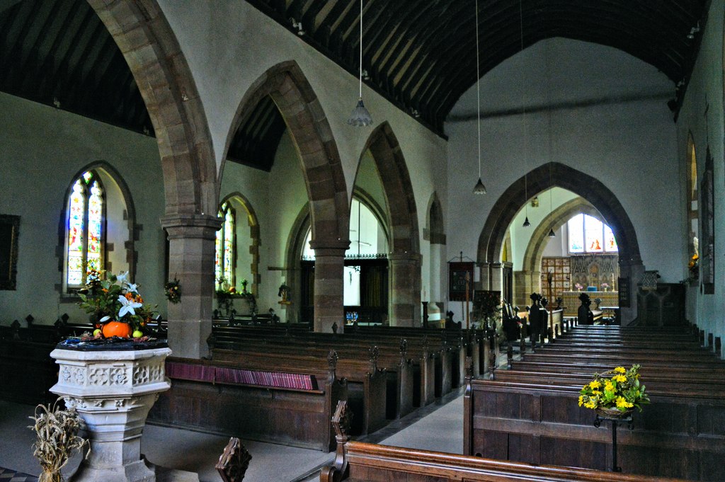 Interior image of 642110 St Mary, Hanley Castle