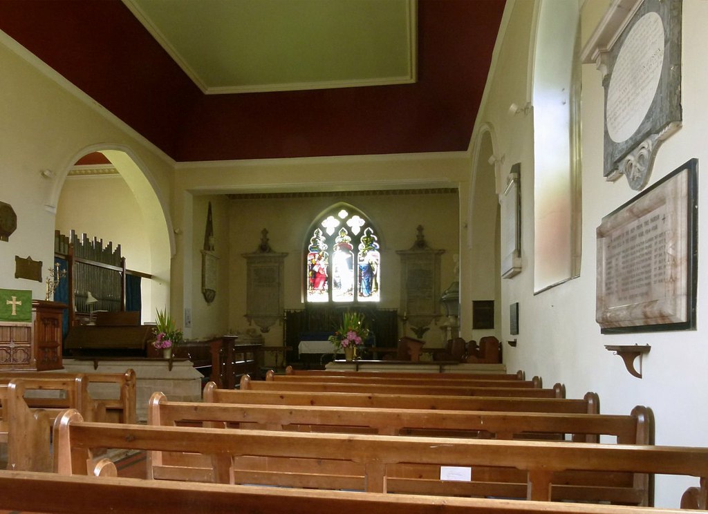 Interior image of 642278 St Mary, Stanford on Teme