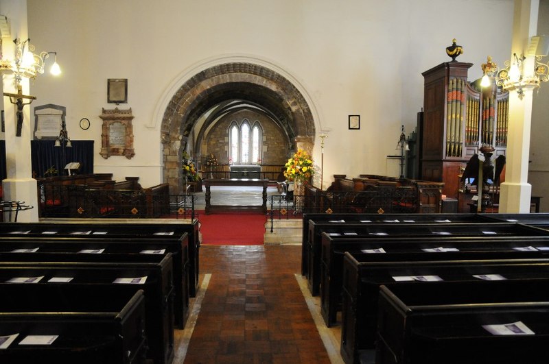 Interior image of 616124 St Mary's de Lode, Gloucester