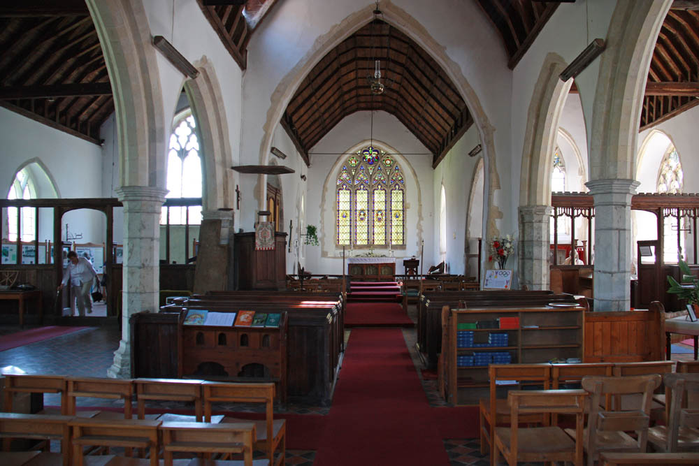 Interior image of 606275 St Peter & St Paul, Newchurch