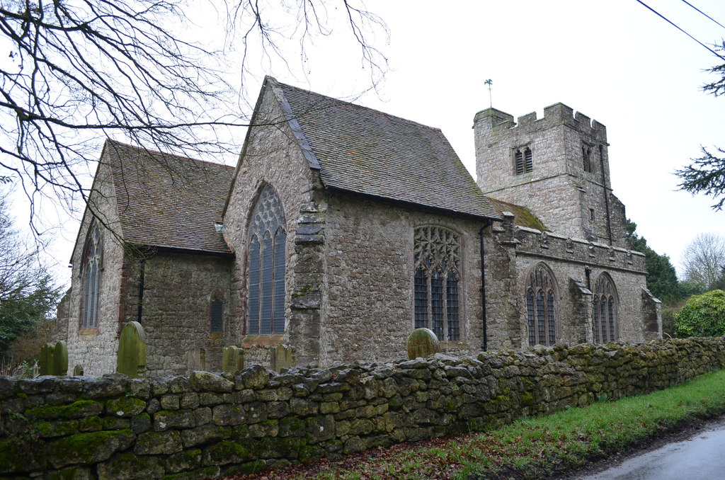 Exterior image of 606342 St Peter & St Paul, East Sutton
