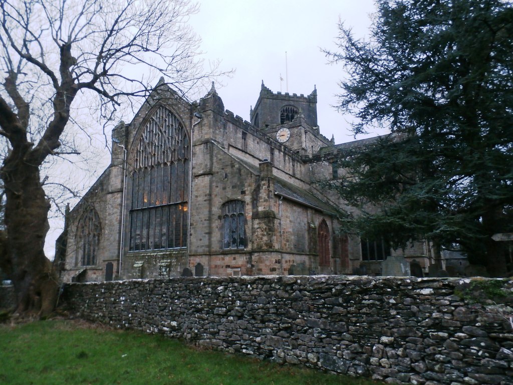 Exterior image of 607243 St Mary & St Michael, Cartmel.