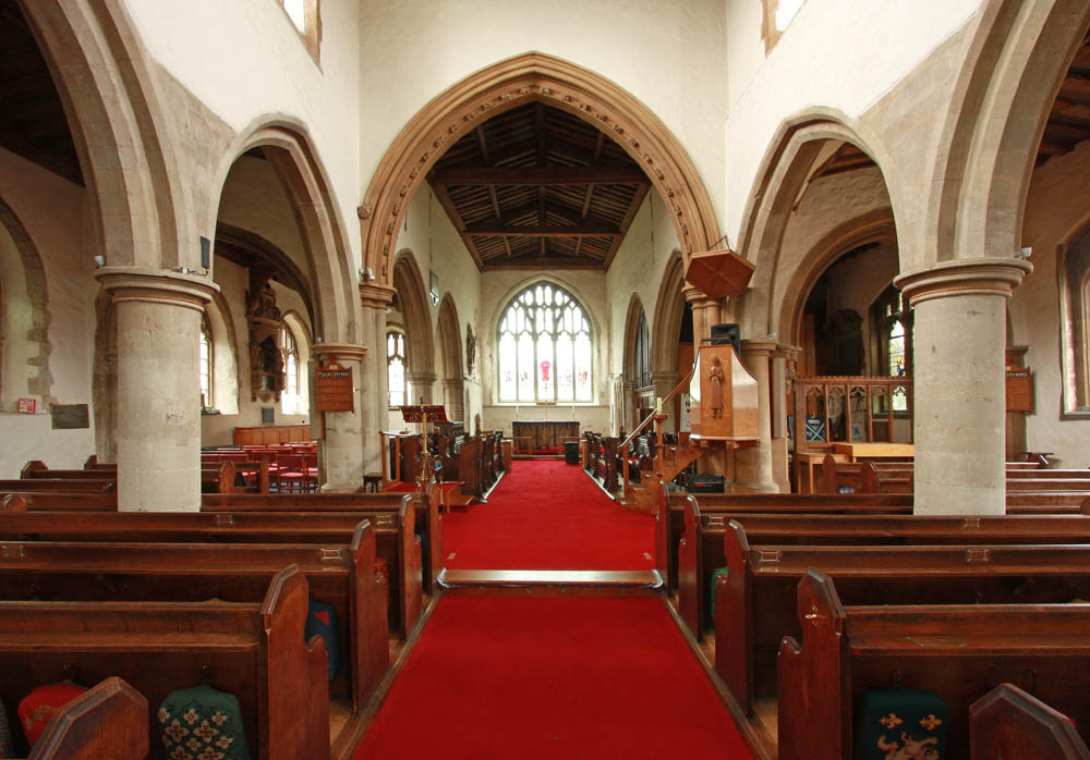 Interior image of 608077  St Andrew, Hornchurch