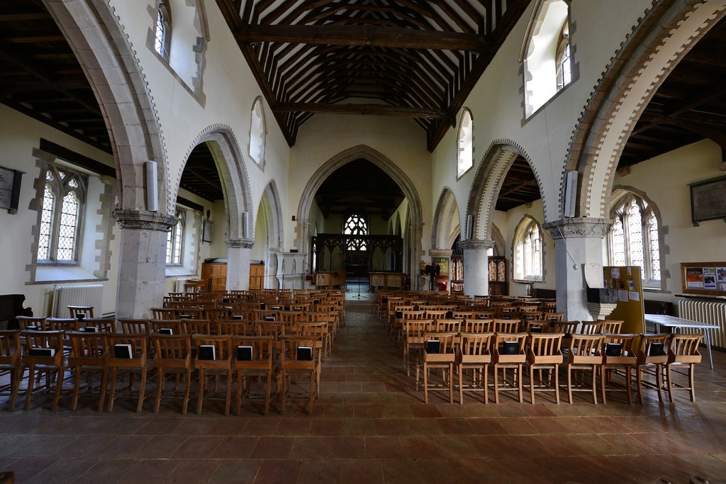 Interior image of 608427 Holy Cross, Felsted