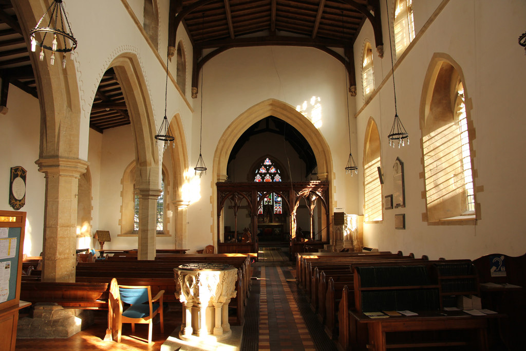 Interior image of 611204 St.Peter & St.Paul, Long Compton