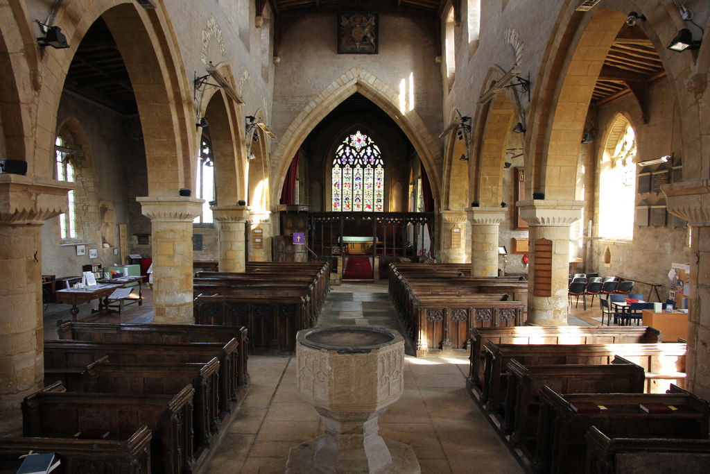 Interior image of 611213 St.Gregory, Tredington