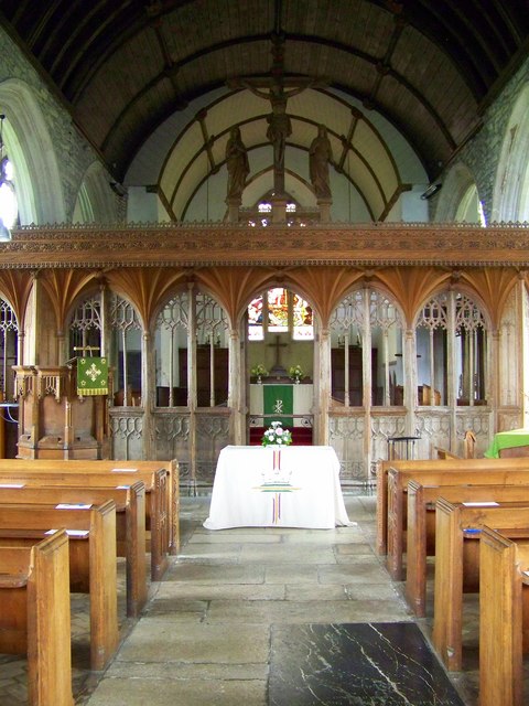 Interior image of 615346  Broadhempston, St Peter & St Paul.