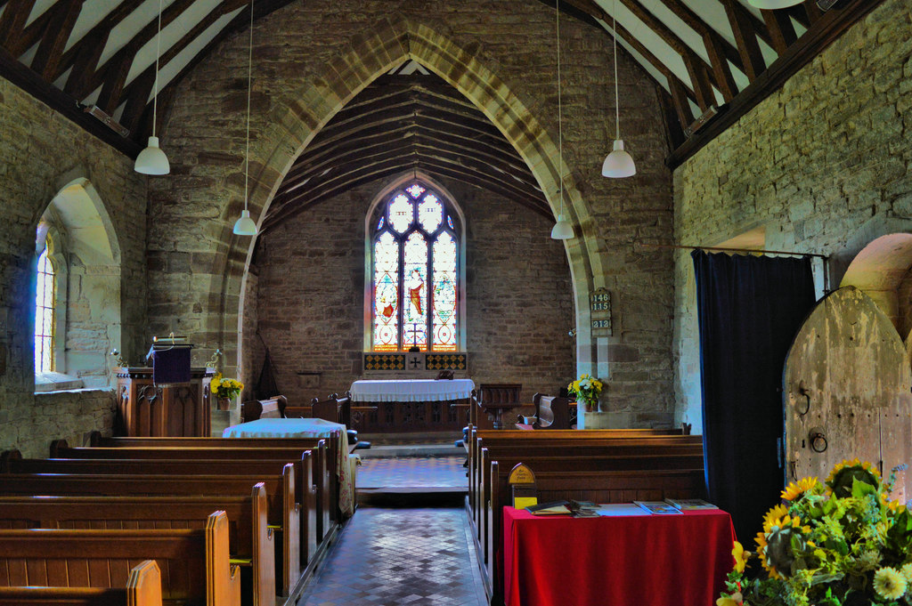 Interior image of 618037 St. Bartholomew, Thruxton