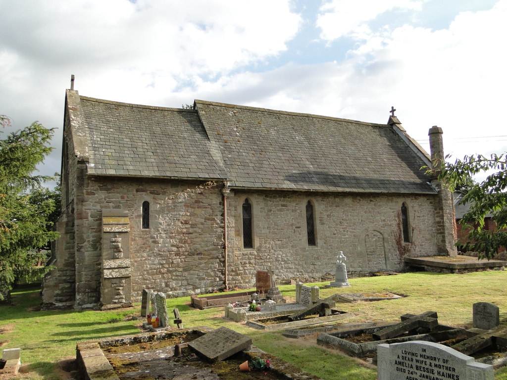 Exterior image of 618105  St Michael, Kenchester