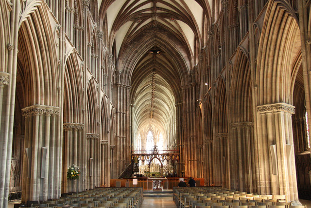 Interior image of 620001 Lichfield Cathedral