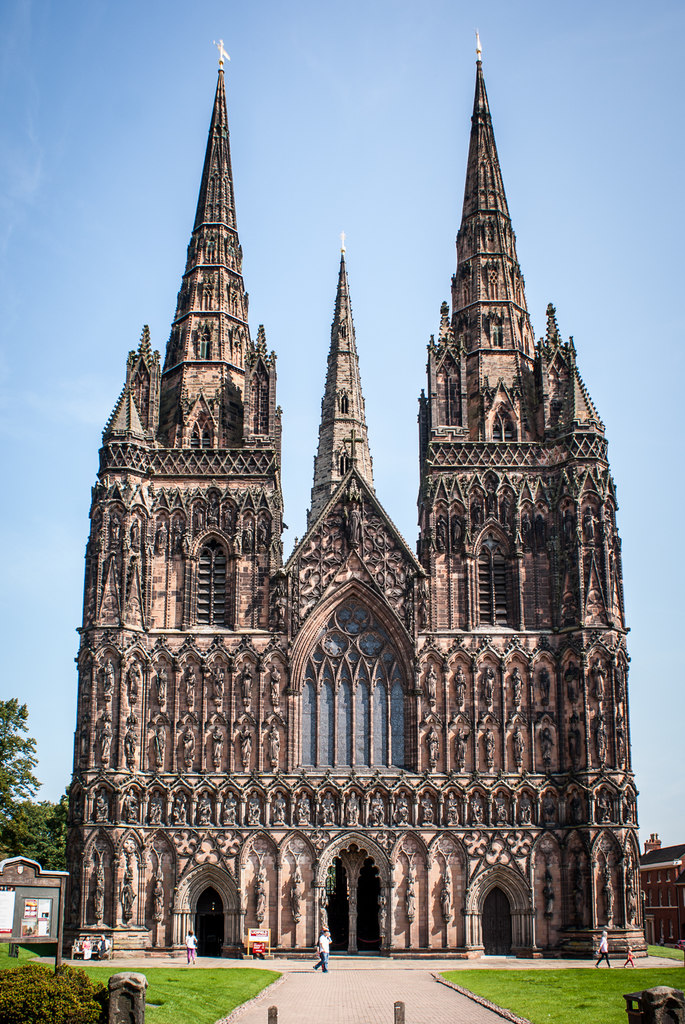 Exterior image of 620001 Lichfield Cathedral
