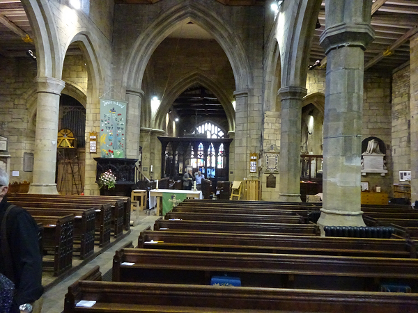 Interior Photograph of 635044 Ecclesfield: St Mary the Virgin
