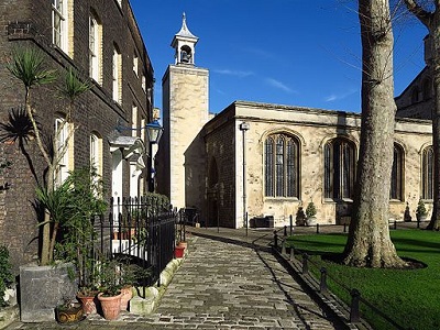 Exterior image of Chapel Royal St Peter ad Vincula