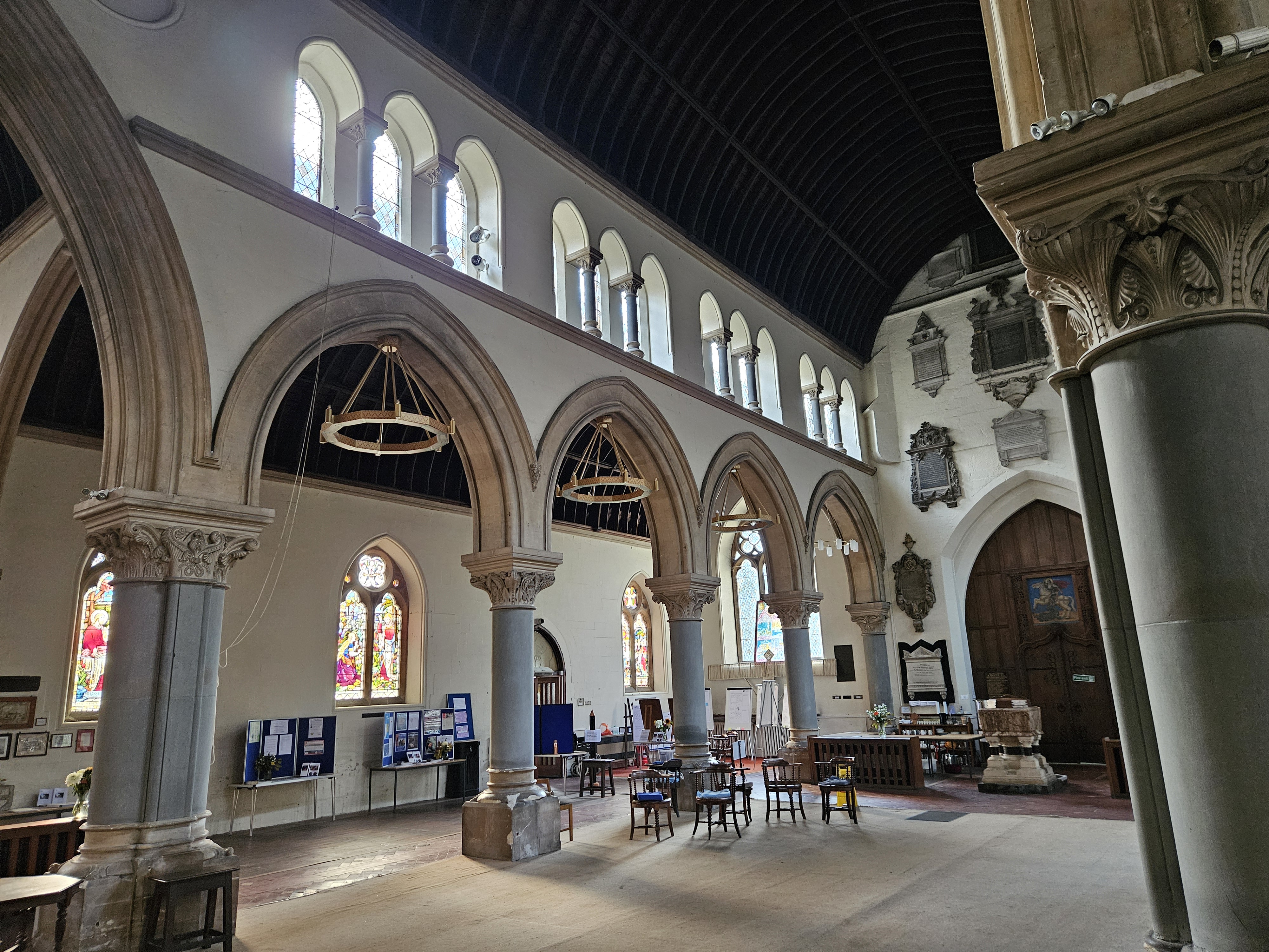 Halos in South Aisle