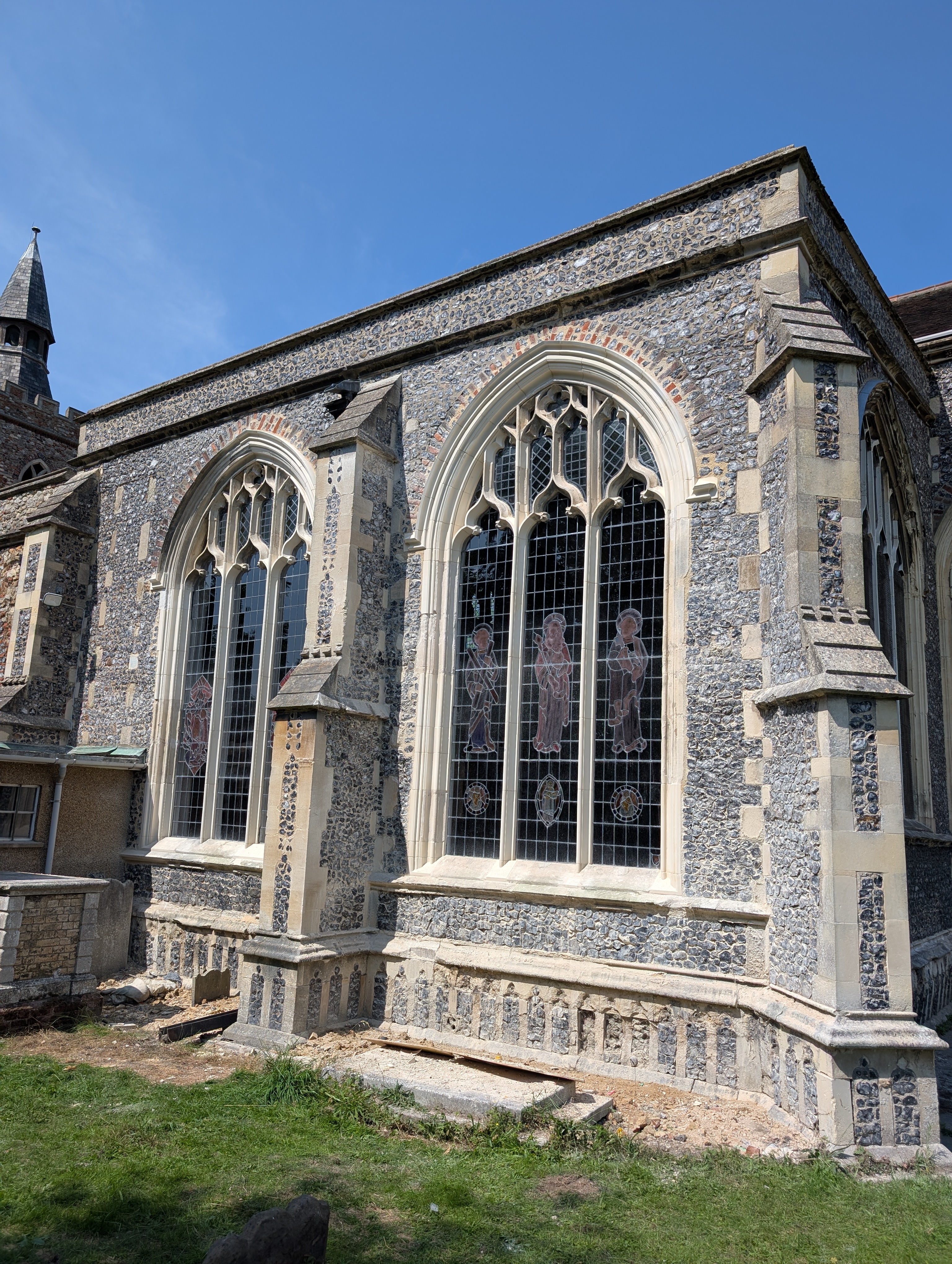 Completion of the Lady Chapel Windows Masonry 