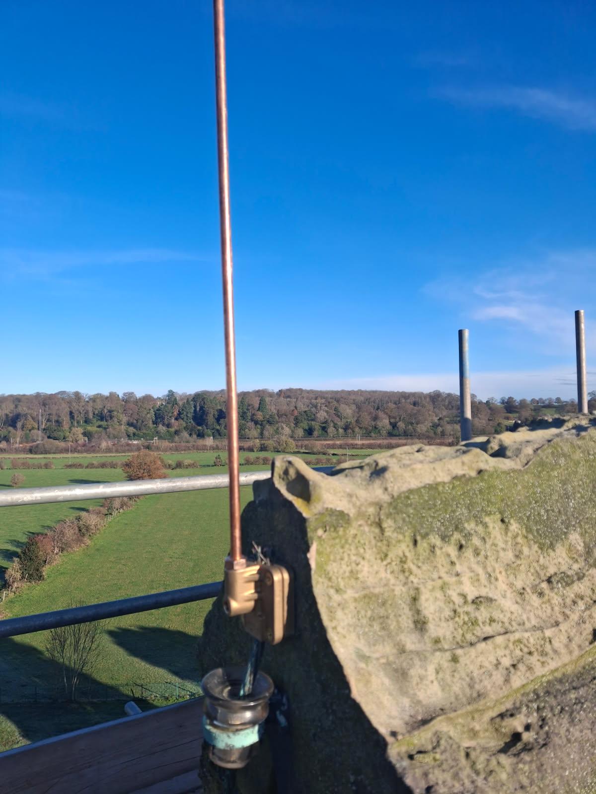 Lightening conductor attached 