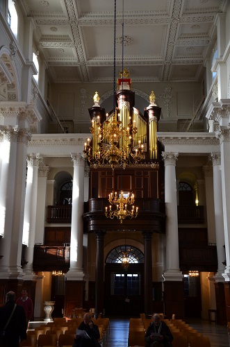 Interior image of 623168 Christ Church Spitalfield