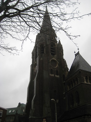 Exterior image of 619032 Leicester Holy Trinity