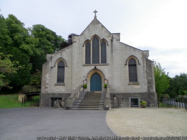 Exterior image of 616178 Amberley Holy Trinity