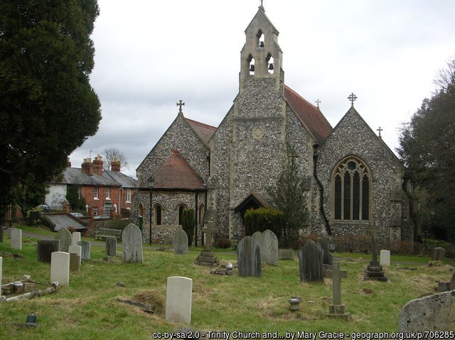 Exterior image of 627169 Henley on Thames Holy Trinity