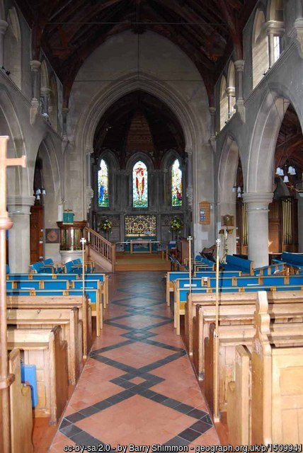 Interior image of 629018 Hook w Warsash St Mary
