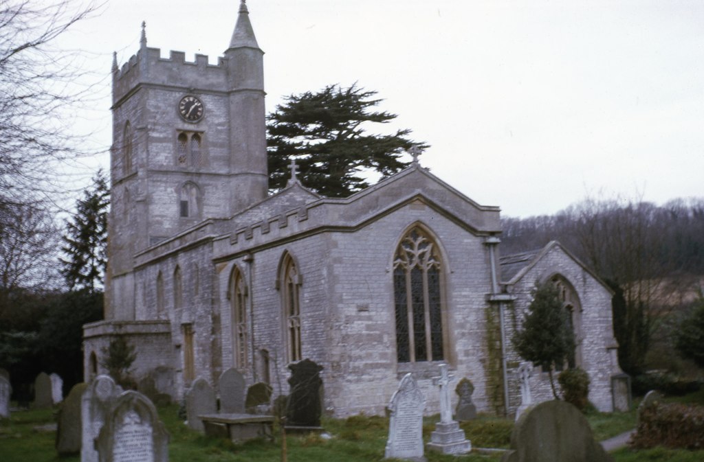 Exterior image of 601295 The Blessed Virgin Mary, Compton Dando